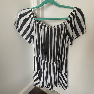 Falling Love Romper (with front pockets)